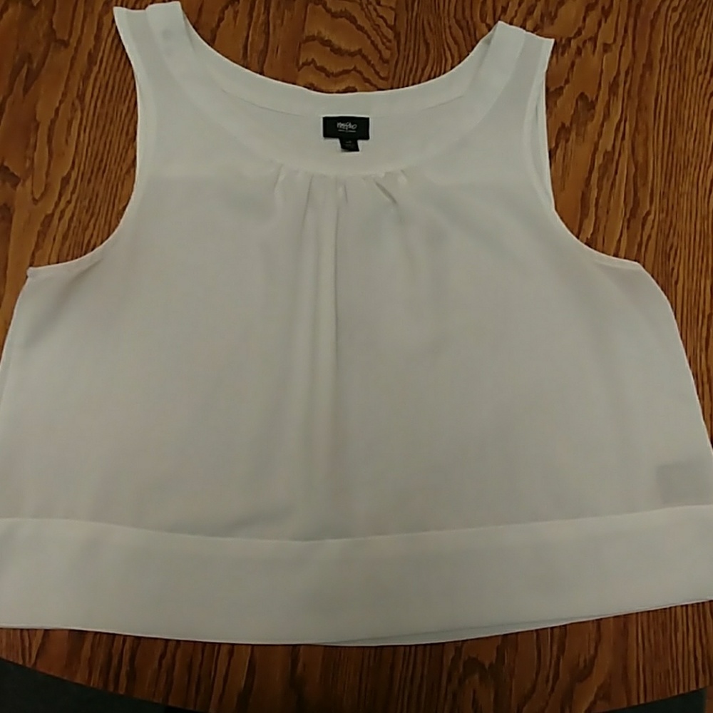 /Sleeveless crop top size large, white
